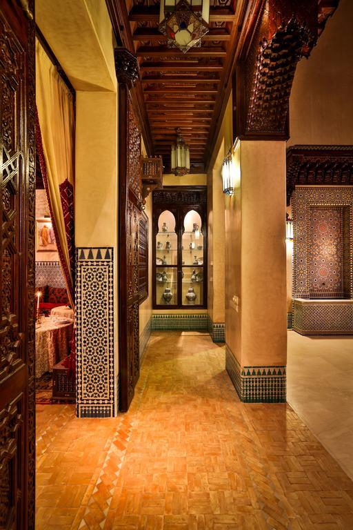 Riad Kniza Марракеш Экстерьер фото Interior of the hotel